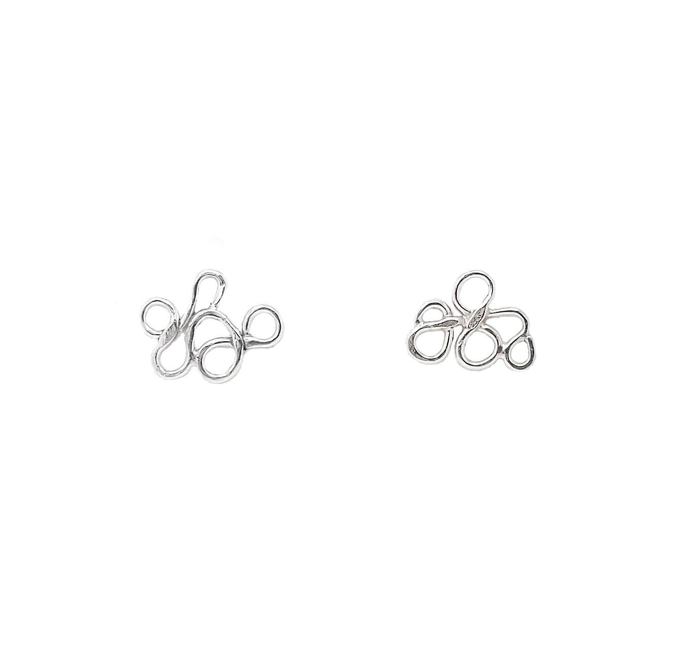 022: Squiggle Studs