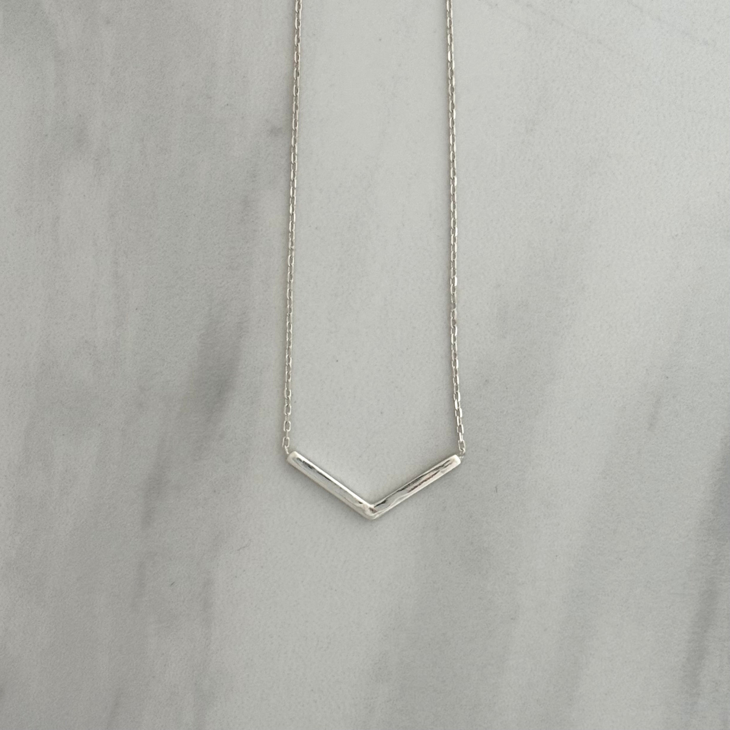 35: Chevron Necklace