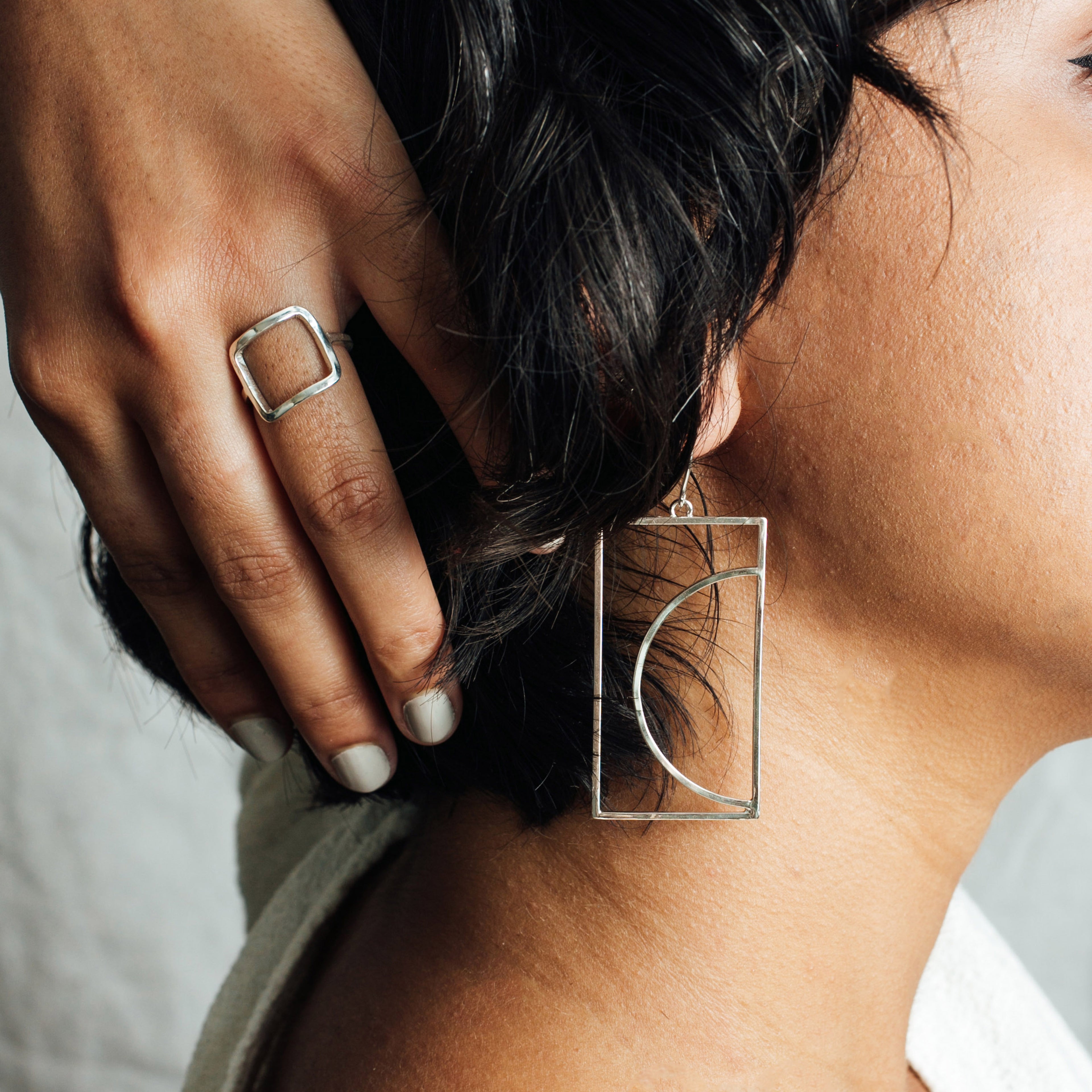 Arco Dangle Earrings