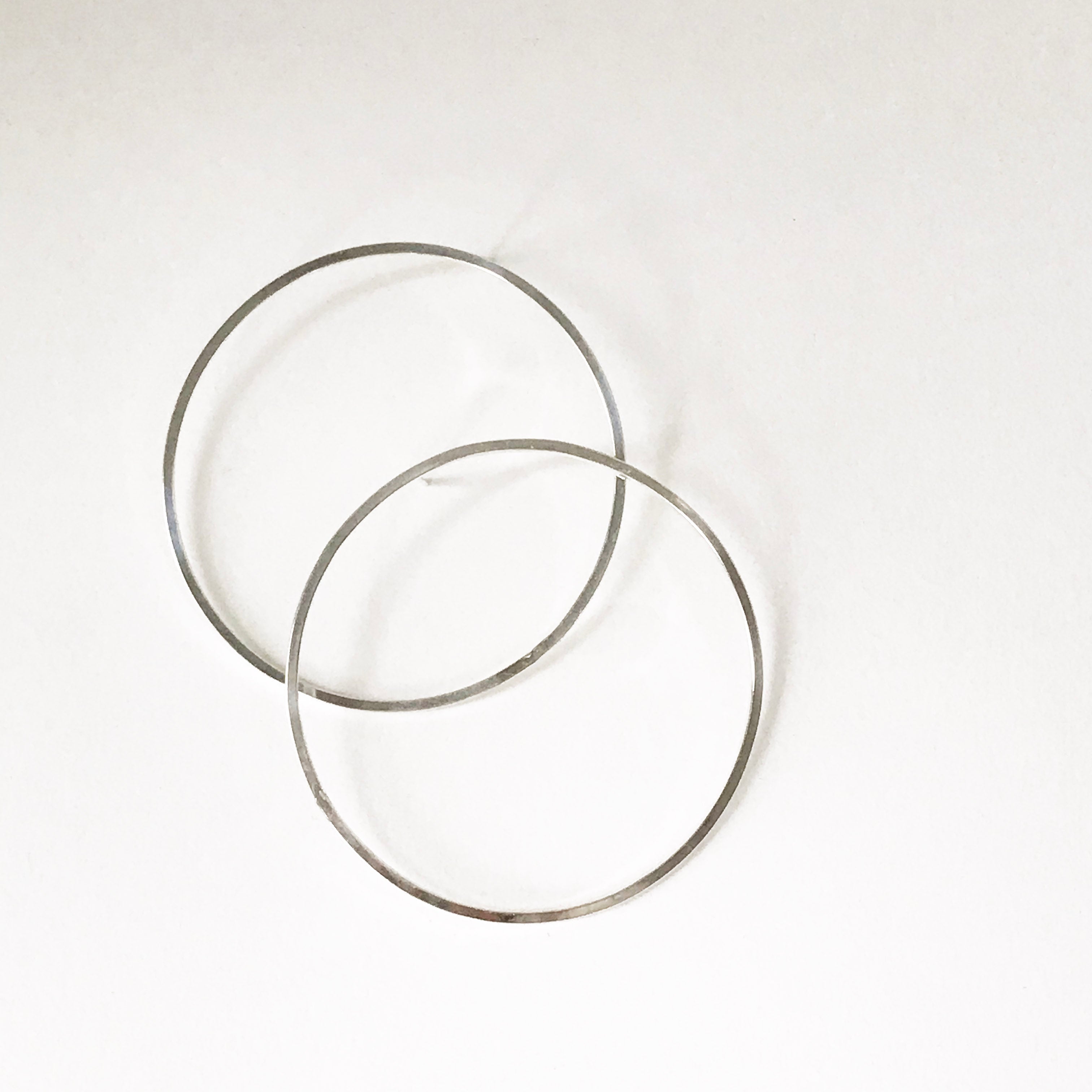 HOOP STUDS
