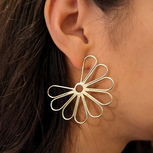 008: Large Windflower Hoops