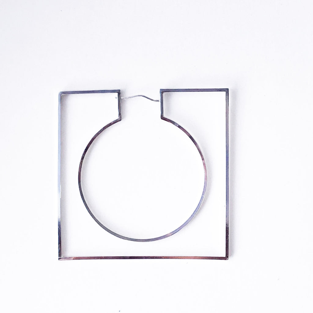Keyhole Hoops